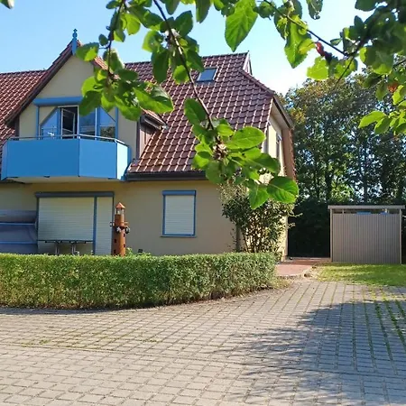 Apartment Fw Leuchtturm Wustrow (Fischland)